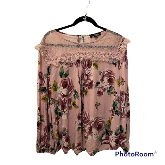 💝 Suzanne Betro Pink lace and cotton floral and butterfly blouse, 2X - Picture 2 of 14